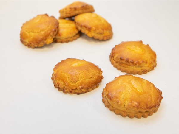 Mini gevulde koekjes