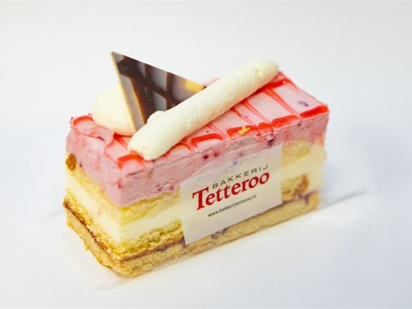 yoghurt woudvruchten gebakje